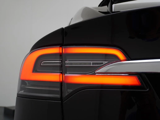 Tesla Model X - Afbeelding 24 van 30
