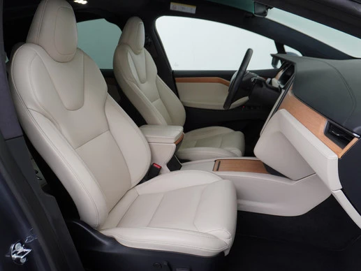 Tesla Model X - Afbeelding 9 van 30