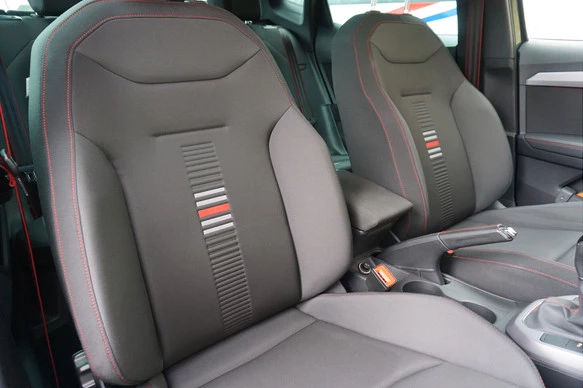 SEAT Arona - Afbeelding 23 van 30