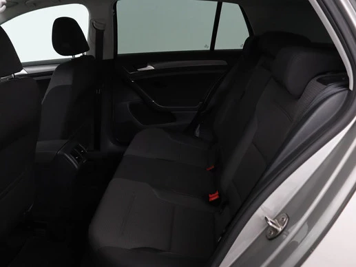 Volkswagen Golf - Afbeelding 7 van 30