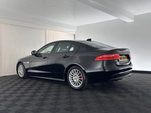 Jaguar XE - Afbeelding 4 van 29