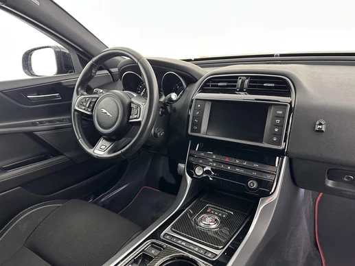 Jaguar XE - Afbeelding 7 van 29