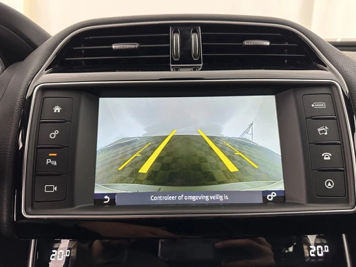 Jaguar XE - Afbeelding 13 van 29