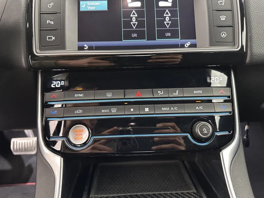Jaguar XE - Afbeelding 15 van 29
