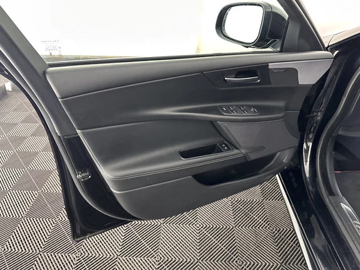 Jaguar XE - Afbeelding 22 van 29