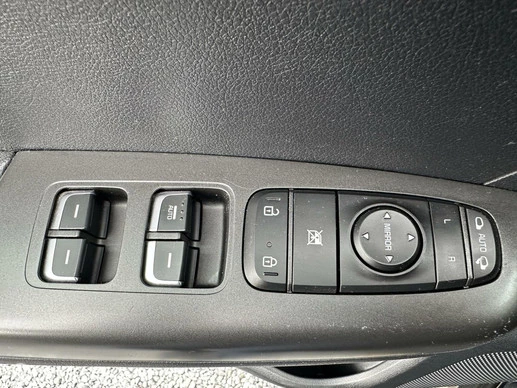 Kia Sportage - Afbeelding 10 van 28