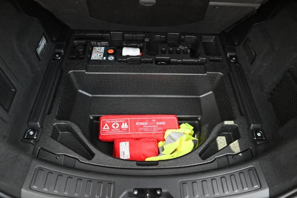 Land Rover Discovery Sport - Afbeelding 25 van 26