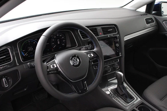 Volkswagen e-Golf - Afbeelding 7 van 26