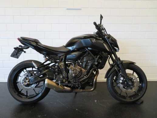 Yamaha MT 07 - Afbeelding 1 van 13