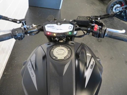 Yamaha MT 07 - Afbeelding 10 van 13