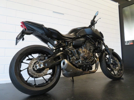 Yamaha MT 07 - Afbeelding 12 van 13