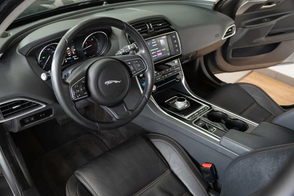 Jaguar XE - Afbeelding 5 van 30