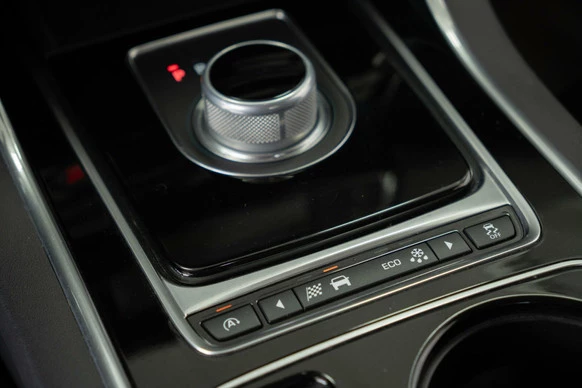 Jaguar XE - Afbeelding 18 van 30