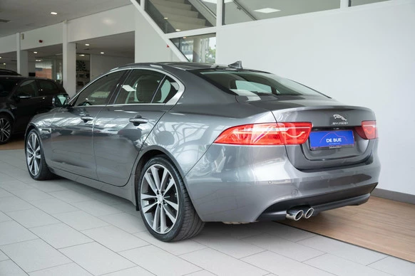 Jaguar XE - Afbeelding 27 van 30