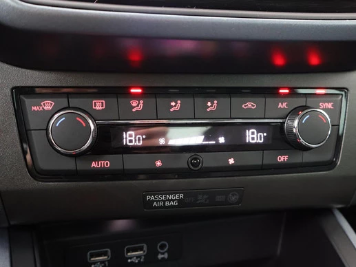 SEAT Arona - Afbeelding 17 van 30