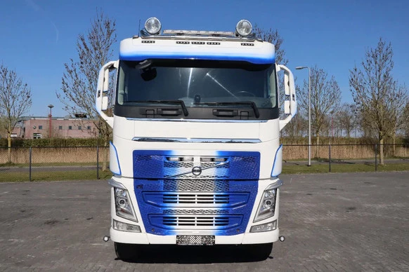 Volvo FH - Afbeelding 2 van 21