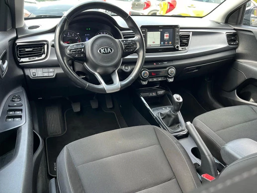 Kia Rio - Afbeelding 11 van 27