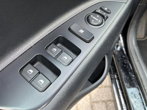 Kia Rio - Afbeelding 12 van 27