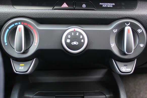 Kia Rio - Afbeelding 24 van 30