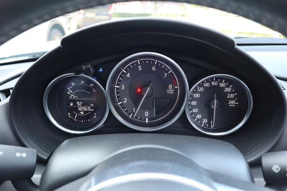 Mazda MX-5 - Afbeelding 13 van 26