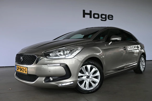 DS DS 5 - Afbeelding 1 van 30