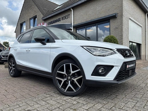 SEAT Arona - Afbeelding 1 van 14