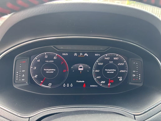 SEAT Arona - Afbeelding 6 van 14