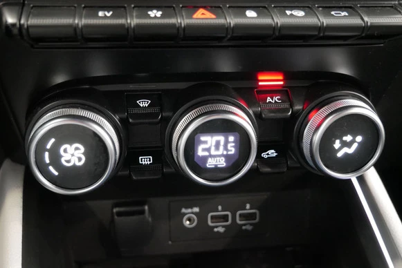 Renault Clio - Afbeelding 17 van 30