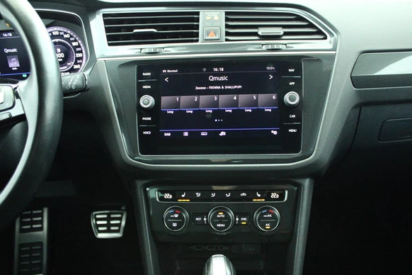 Volkswagen Tiguan - Afbeelding 14 van 30