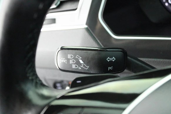 Volkswagen Tiguan - Afbeelding 17 van 30