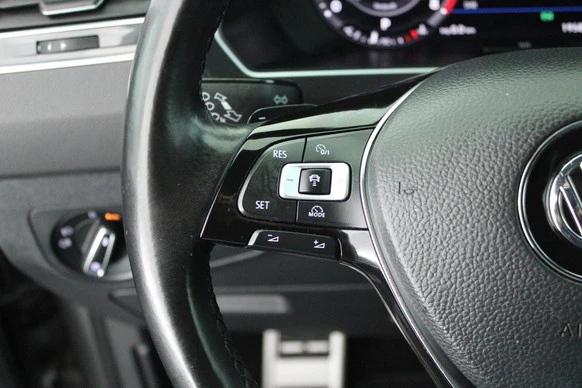 Volkswagen Tiguan - Afbeelding 18 van 30