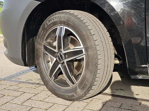 Mercedes-Benz Vito - Afbeelding 15 van 17