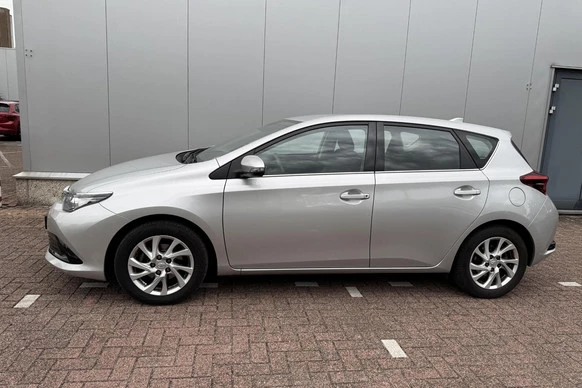Toyota Auris - Afbeelding 4 van 28