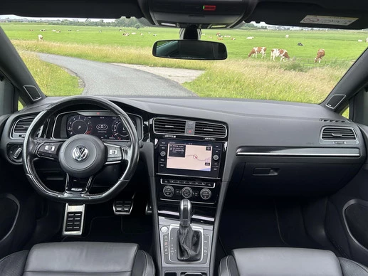 Volkswagen Golf - Afbeelding 13 van 24