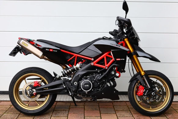 Aprilia Dorsoduro 900 - Afbeelding 1 van 25