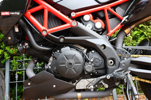 Aprilia Dorsoduro 900 - Afbeelding 22 van 25