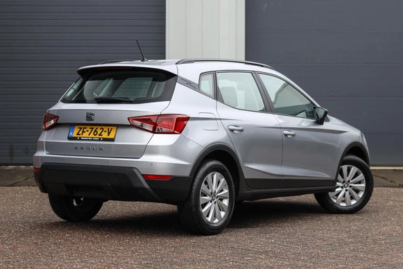 SEAT Arona - Afbeelding 2 van 30
