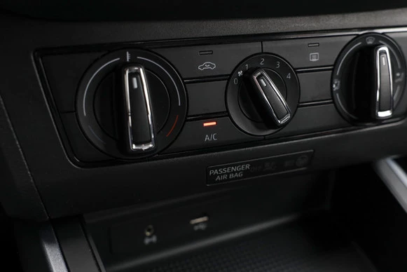 SEAT Arona - Afbeelding 23 van 30
