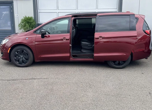 Chrysler Pacifica - Afbeelding 4 van 19