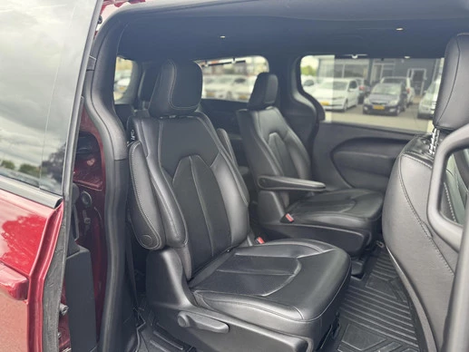 Chrysler Pacifica - Afbeelding 15 van 19