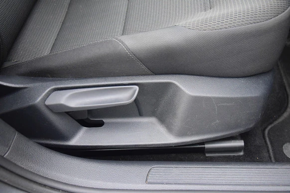 Volkswagen e-Golf - Afbeelding 13 van 20
