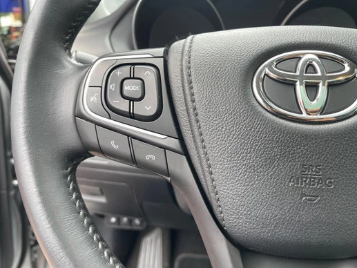 Toyota Avensis - Afbeelding 21 van 30