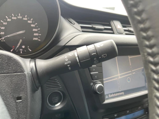 Toyota Avensis - Afbeelding 24 van 30
