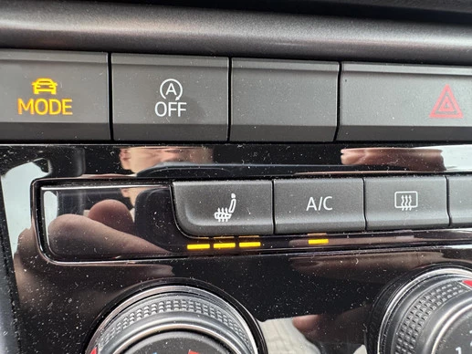Volkswagen T-Roc - Afbeelding 22 van 24