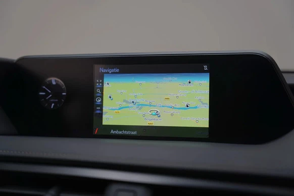 Lexus UX - Afbeelding 7 van 30
