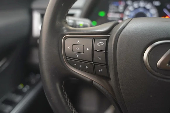 Lexus UX - Afbeelding 15 van 30