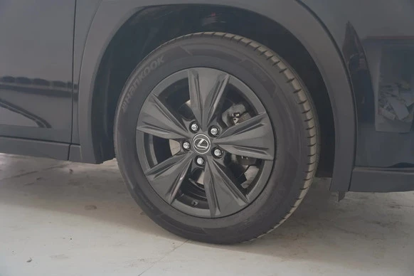 Lexus UX - Afbeelding 28 van 30