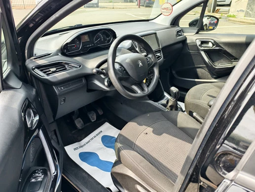Peugeot 208 - Afbeelding 2 van 19