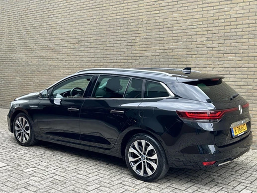 Renault Megane E-Tech - Afbeelding 2 van 30