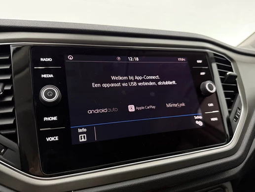 Volkswagen T-Roc - Afbeelding 23 van 30
